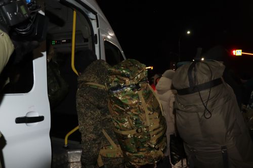 В Нурлате на контрактную службу проводили еще одну группу нурлатцев