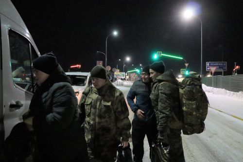 В Нурлате на контрактную службу проводили еще одну группу нурлатцев