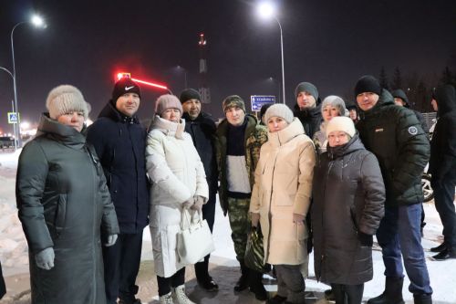 В Нурлате на контрактную службу проводили еще одну группу нурлатцев