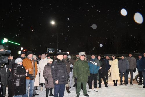 В Нурлате на контрактную службу проводили еще одну группу нурлатцев