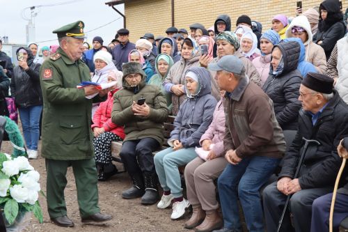 В Нижнем Нурлате простились с бойцом СВО
