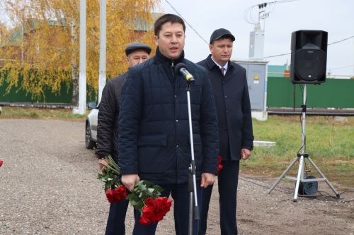 В Нижнем Нурлате простились с бойцом СВО