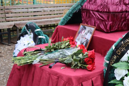 В Нижнем Нурлате простились с бойцом СВО
