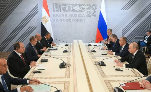 На сегодня в программе саммита БРИКС запланирована пресс-конференция Президента России Владимира Путина