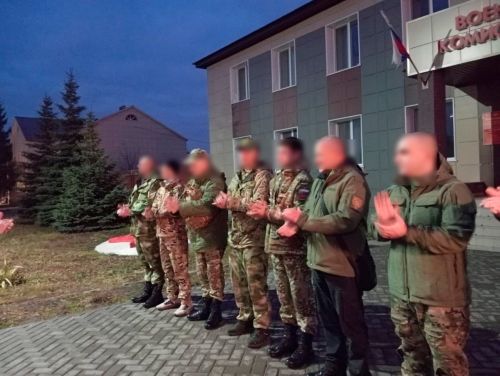 В Нурлате иногородние контрактники пополнили ряды бойцов СВО