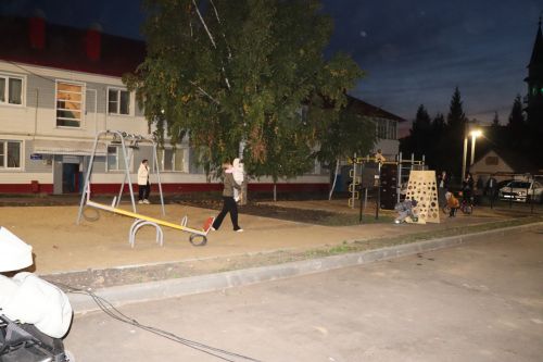 В Нурлате открытие нового двора прошло с участием главы Нурлатского района