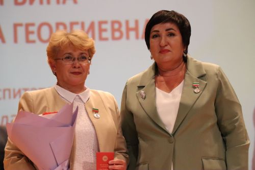 В Нурлате торжественно поздравили учителей с профессиональным праздником