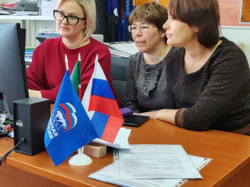 Депутат Государственного Совета РТ Мякзюм Салахов провел прием граждан для нурлатцев