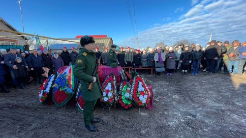 В селе Салдакаево простились с бойцом СВО