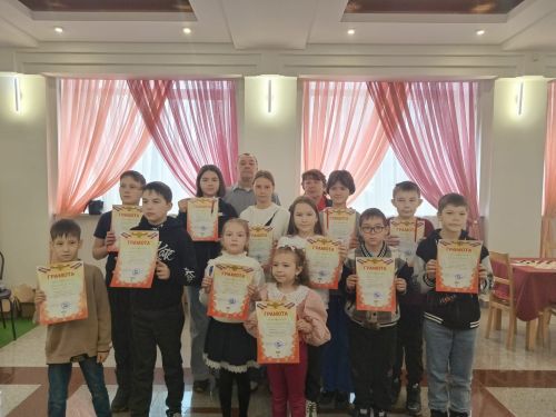 В День народного единства юные шашисты Нурлата собрались на турнир