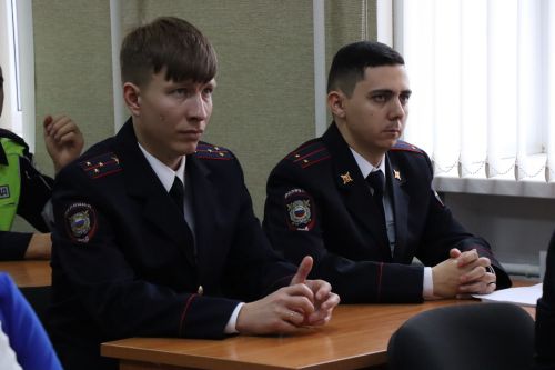 В Нурлате поздравили сотрудников органов внутренних дел с профессиональным праздником