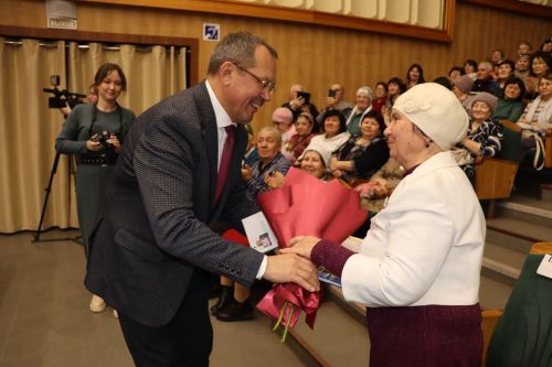 Делегация из Нурлата приняла участие на встрече земляков в городе Набережные Челны