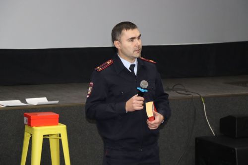 В КДЦ «Грани» прошло завершающее мероприятие в рамках антинаркотического проекта «Следуй за мной!»