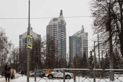 Ущерб в ЖК «Манхэттен» оценят после завершения работ промышленных альпинистов