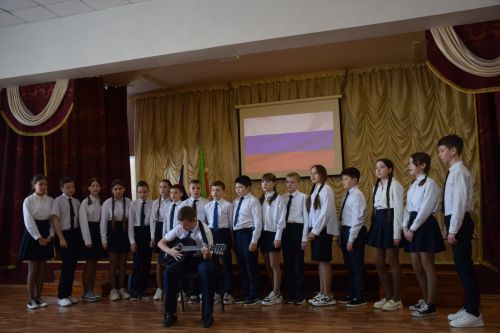 В Нурлатской гимназии завершился школьный этап конкурса “Битва хоров”