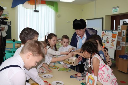 В Нурлате проходит зональный этап конкурса «Воспитатель года»