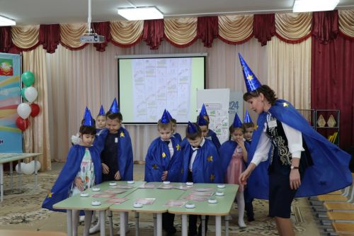 В Нурлате проходит зональный этап конкурса «Воспитатель года»