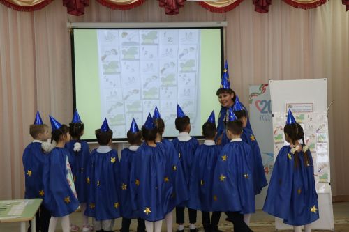 В Нурлате проходит зональный этап конкурса «Воспитатель года»