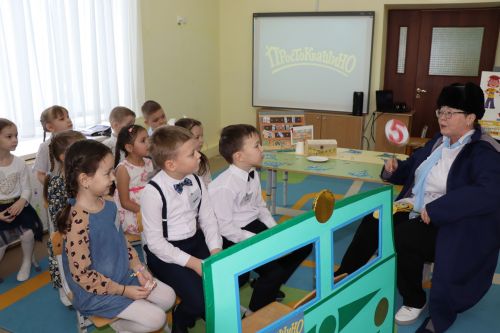 В Нурлате проходит зональный этап конкурса «Воспитатель года»