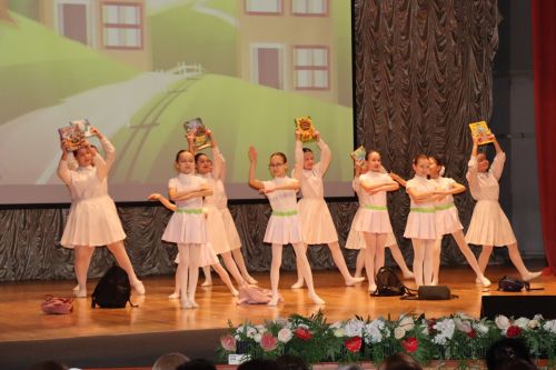 В Нурлате прошло торжественное мероприятие, посвященное закрытию Года педагога и наставника