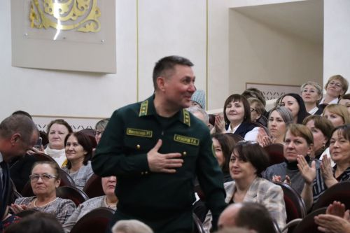 В Нурлате прошло торжественное мероприятие, посвященное закрытию Года педагога и наставника