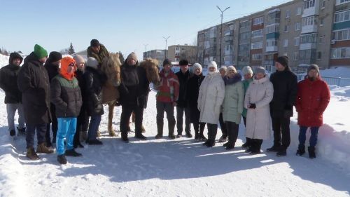 Нурлатцам показали, как можно бороться на татарских «мустангах»