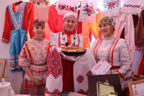 В Нурлате прошел муниципальный этап фестиваля «Эхо веков в истории семьи – Тарихта без эзлебез»
