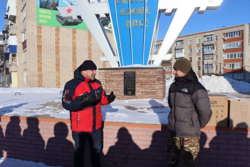 Нурлатцы подарки бойцам СВО передали в праздничный день