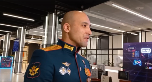 Матч четверть финала «Мира танков» на «Играх будущего» посетил Герой России Расим Баксиков