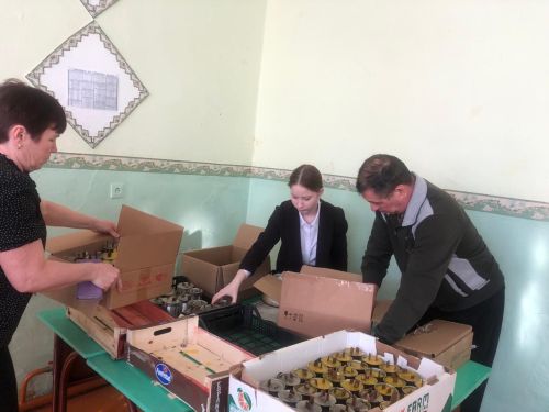 Учащаяся Кульбаево-Марасинской школы рассказала о посильной помощи бойцам на СВО