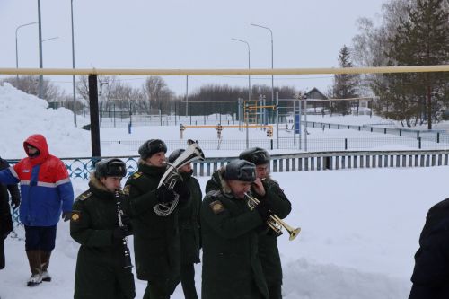 В Нурлатском районе простились с погибшим участником СВО