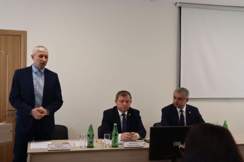 Во встрече работников Нурлатских теплосетей и «Промочистки» с руководством района принял участие главный эколог Татарстана