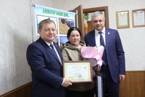 Сотрудники Нурлатского элеватора встретились с руководством района