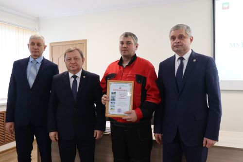 Во встрече работников Нурлатских теплосетей и «Промочистки» с руководством района принял участие главный эколог Татарстана