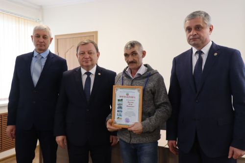 Во встрече работников Нурлатских теплосетей и «Промочистки» с руководством района принял участие главный эколог Татарстана