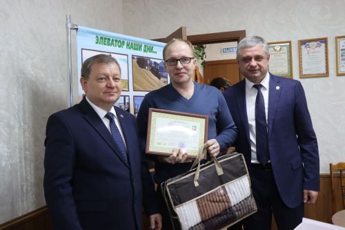 Сотрудники Нурлатского элеватора встретились с руководством района