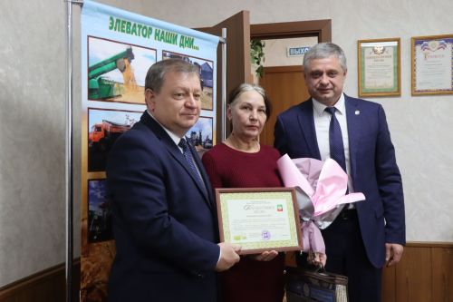 Сотрудники Нурлатского элеватора встретились с руководством района