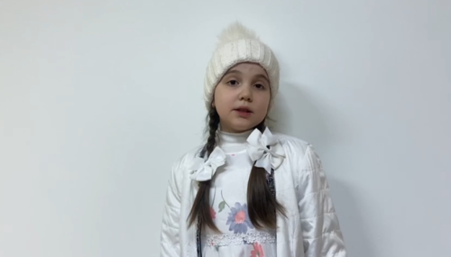 Следующая участница конкурса «Неповторимая мелодия» - Амина Садтарова