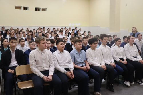 Нурлатским школьникам преподали Урок мужества