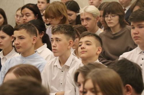 Нурлатским школьникам преподали Урок мужества