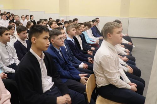 Нурлатским школьникам преподали Урок мужества