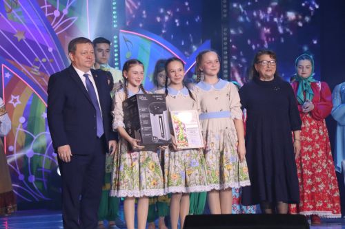 В Нурлате состоялся гала-концерт с участием победителей зонального этапа фестиваля «Созвездие-Йолдызлык»