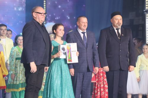 В Нурлате состоялся гала-концерт с участием победителей зонального этапа фестиваля «Созвездие-Йолдызлык»