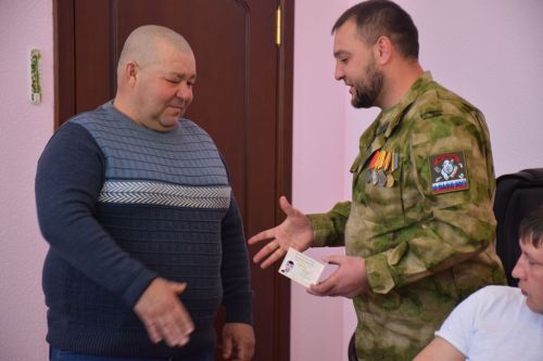Состоялась очередная встреча главы Нурлатского района Дамира Ишкинеева с мобилизованными, прибывшими в отпуск
