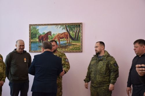 Состоялась очередная встреча главы Нурлатского района Дамира Ишкинеева с мобилизованными, прибывшими в отпуск