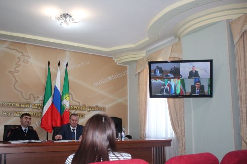 Нурлатцы в режиме ВКС обсудили вопросы безопасности на дорогах