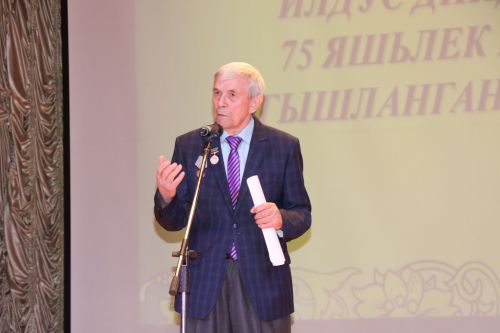 В Нурлате прошел творческий вечер Ильдуса Диндарова