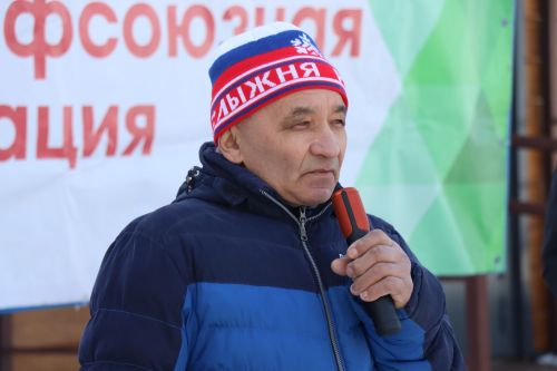 Нурлатские нефтяники встали на лыжи в память Владимира Шугаева