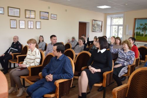 В Нурлате обсудили вопросы, касающиеся оборота алкогольной и спиртосодержащей продукции