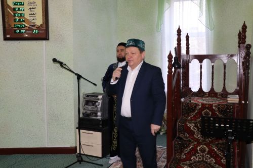 В мечетях Нурлатского района прошло праздничное богослужение